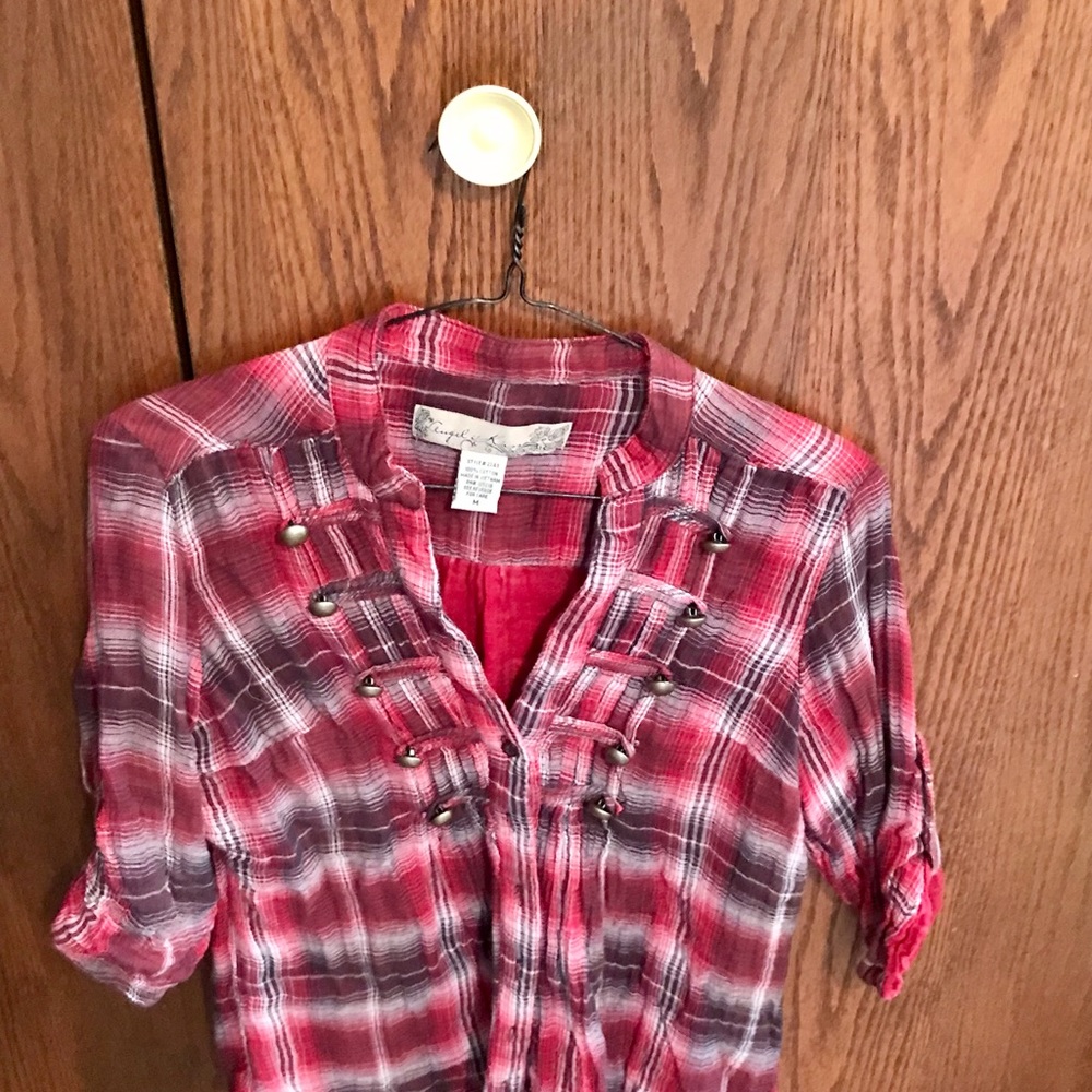 Angel Kiss Shirt with tie size Medium.